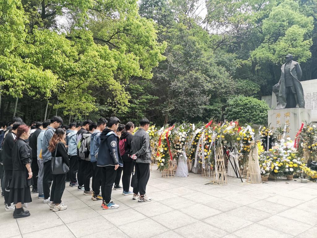 MK体育官方网站